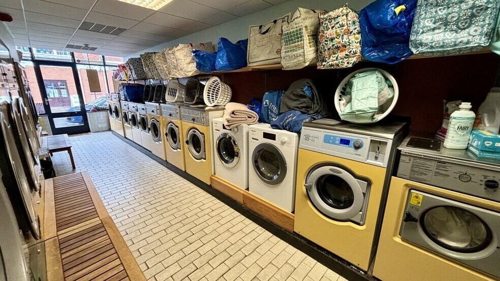 108 Regent St, Shanklin à vendre - Photo de l’immeuble – Image 2 sur 8