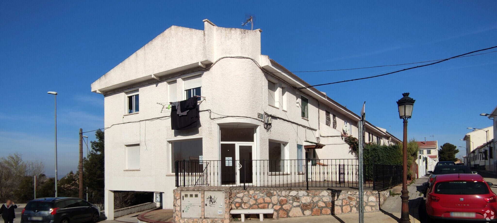 Immeuble residentiel dans Campo Real, Madrid à vendre Photo principale– Image 1 sur 2