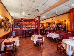 4358 Victory Blvd, Staten Island, NY à louer Photo intérieure– Image 2 sur 16