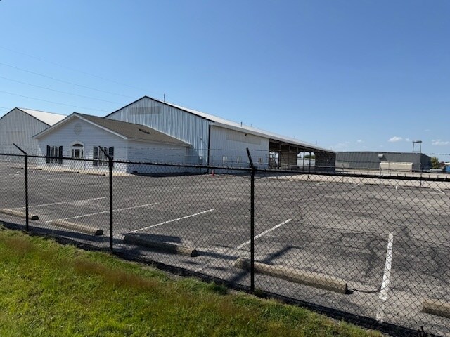 951 Maxwell Ave, Evansville, IN à vendre - Photo de l’immeuble – Image 2 sur 8