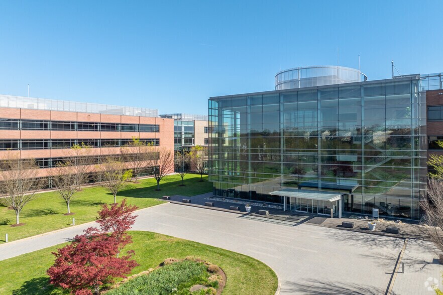 500 Arcola Rd, Collegeville, PA à vendre - Photo principale – Image 1 sur 10