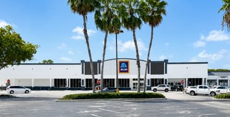 Plus de détails pour 8710-8788 SW 72nd St, Miami, FL - Local commercial à louer