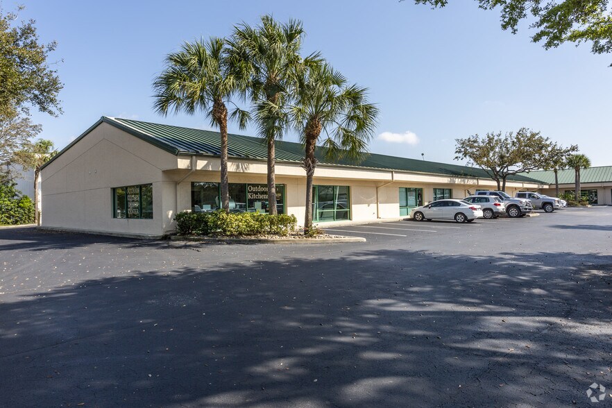 14848 Old US Highway 41 N, Naples, FL à louer - Photo principale – Image 1 sur 5