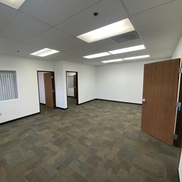 1856 Pama Ln, Las Vegas, NV à louer - Photo intérieure – Image 3 sur 3