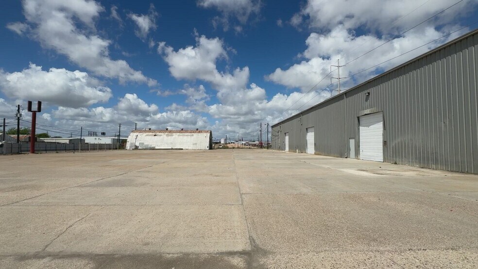 2434 Etring Ave, Corpus Christi, TX à vendre - Vidéo sur l’annonce professionnelle – Image 2 sur 30