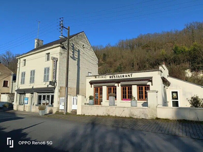 Local commercial dans Fontevraud-l'Abbaye à vendre - Photo de l’immeuble – Image 1 sur 10