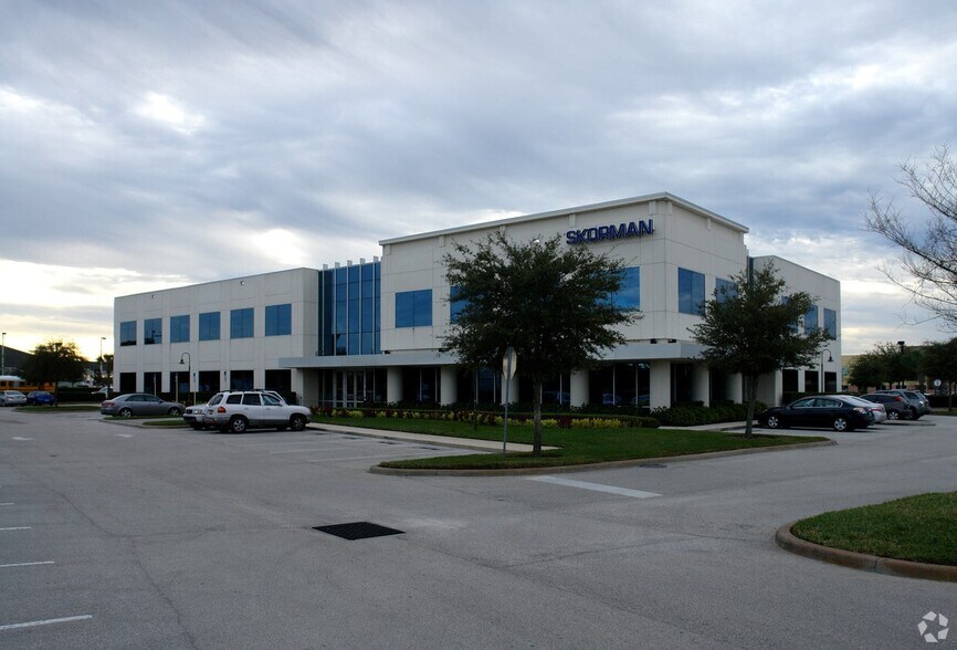 6000 Metrowest Blvd, Orlando, FL à vendre - Photo de l’immeuble – Image 1 sur 13