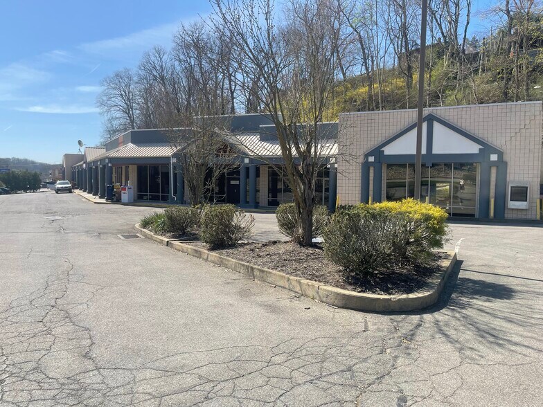 5439 Babcock Blvd, Pittsburgh, PA à louer - Photo de l’immeuble – Image 2 sur 7