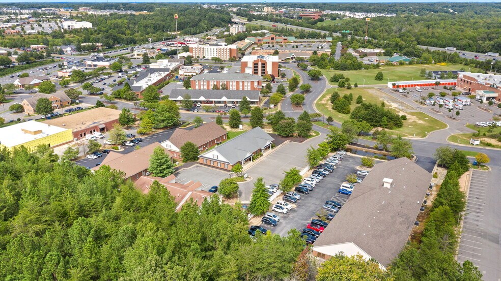 5608 Southpoint Center Blvd, Fredericksburg, VA à louer - Photo de l’immeuble – Image 2 sur 39