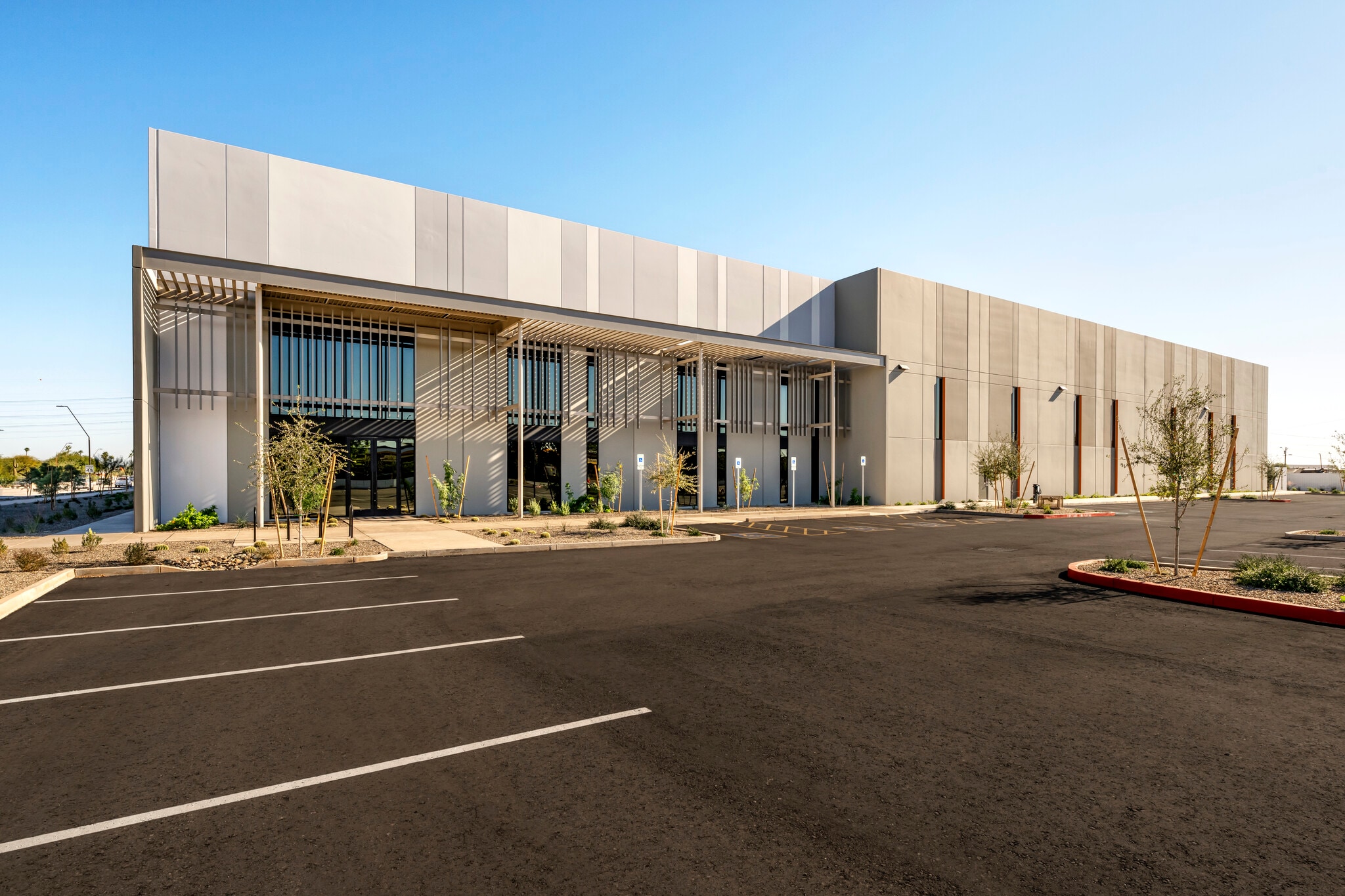 811 W Warner Rd, Tempe, AZ à vendre Photo principale– Image 1 sur 8