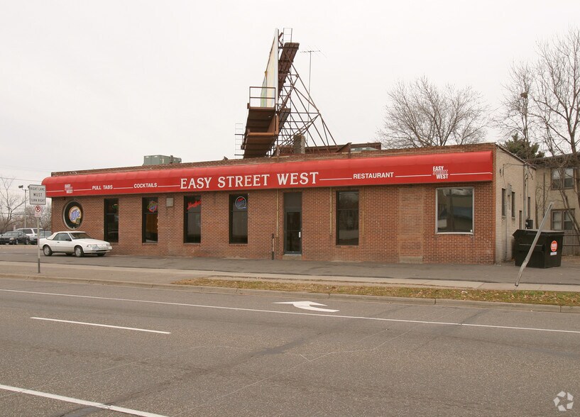 616 Como Ave, Saint Paul, MN à vendre - Photo de l’immeuble – Image 2 sur 3