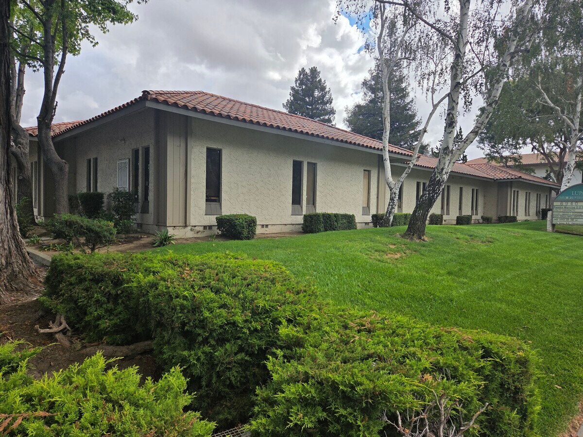 6950 Santa Teresa Blvd, San Jose, CA 95119 - Lot D & E - - Photo intérieure - Image 2 of 2