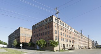 Plus de détails pour 446 Grandville Ave SW, Grand Rapids, MI - Industriel/Logistique à vendre