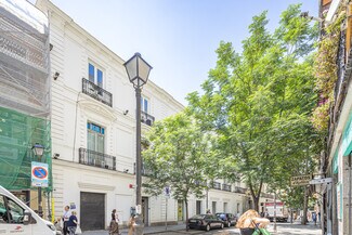 Plus de détails pour Calle del Duque de Alba, 15, Madrid - Bureau à louer