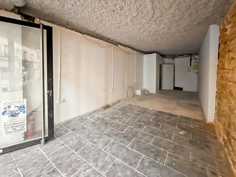 22 Rue De Paris, Charenton-le-Pont à louer - Photo de l’immeuble – Image 3 sur 6