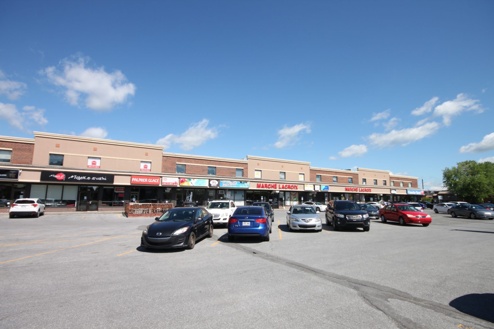 530-800 Boul Casavant O, Saint-hyacinthe, QC à louer Photo principale– Image 1 sur 3