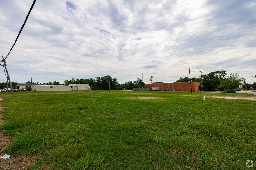 201 Hwy 3, League City, TX à vendre - Photo principale – Image 1 sur 3