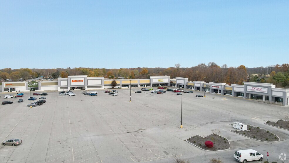 2130-2166 E Markland Ave, Kokomo, IN à louer - Photo de l’immeuble – Image 3 sur 7