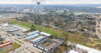 Plus de détails pour 2223 W 34th St, Houston, TX - Logement à vendre
