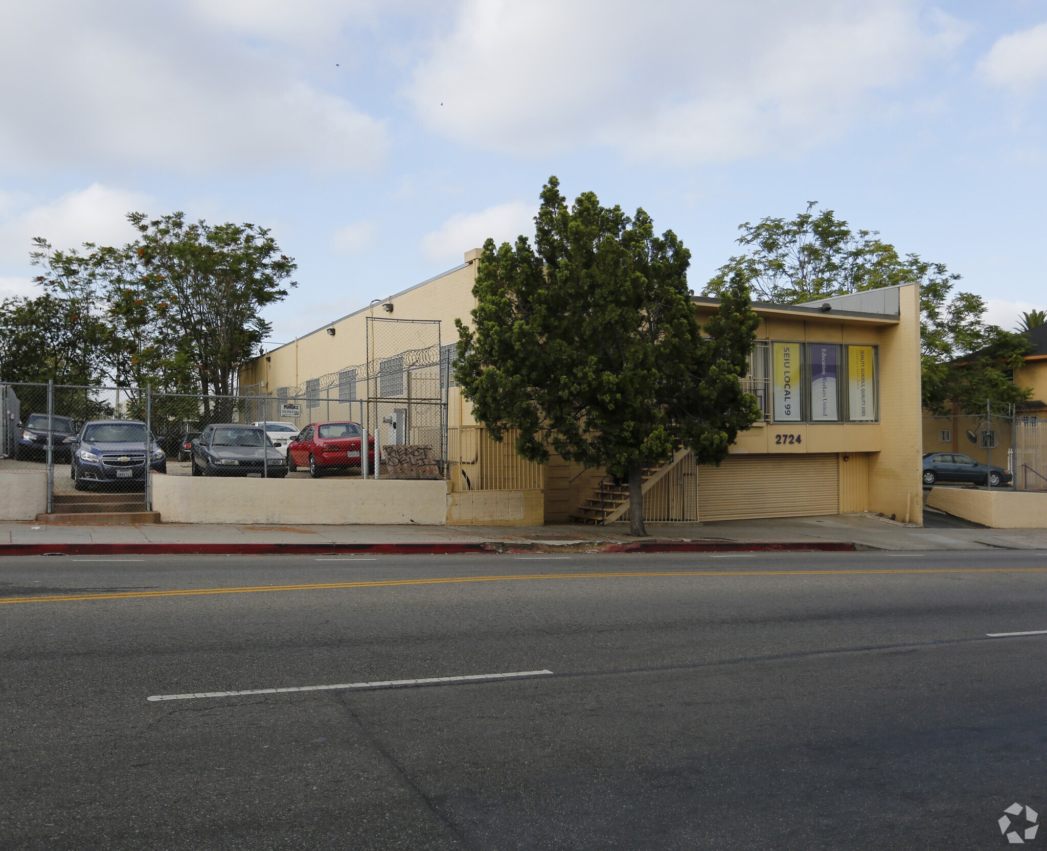 2724 W 8th St, Los Angeles, CA à vendre Photo principale– Image 1 sur 3