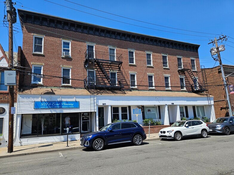 103-107 S Tyson Ave, Floral Park, NY à vendre - Photo de l’immeuble – Image 3 sur 37