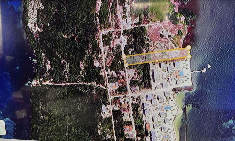 Terrain dans block 12, Caye Caulker à vendre - Photo de l’immeuble – Image 3 sur 5