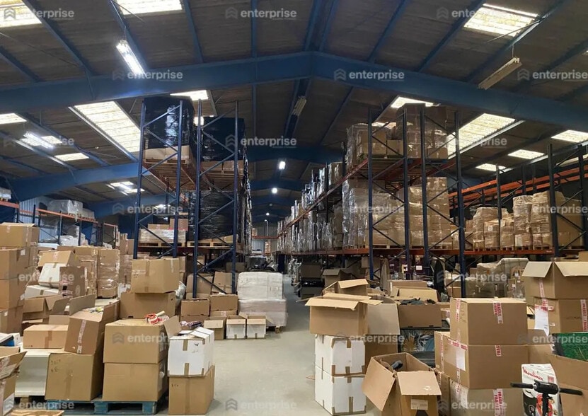 Local d’activités dans Billy-sur-Aisne à louer - Photo intérieure – Image 2 sur 4