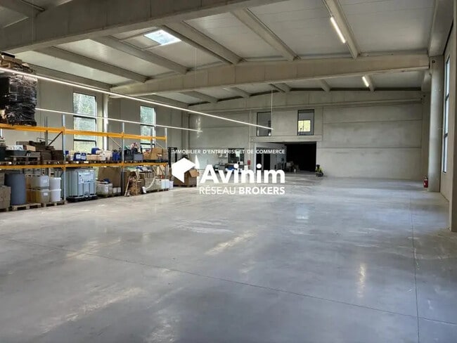 Plus de détails pour Industriel/Logistique à vendre