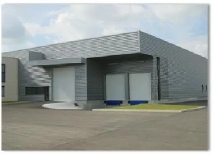 Local d’activités dans Chaponnay à louer - Photo de l’immeuble – Image 3 sur 4