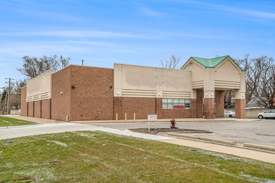 18585 Dale St, Detroit, MI à vendre - Photo de l’immeuble – Image 3 sur 9