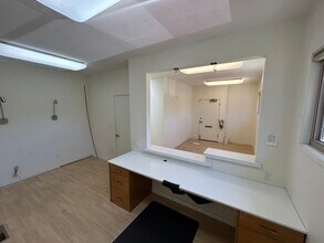 34 N San Mateo Dr, San Mateo, CA à louer Photo intérieure– Image 2 sur 3