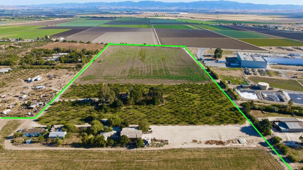 9265 Fairview Rd, Hollister, CA à vendre - Aérien – Image 3 sur 9