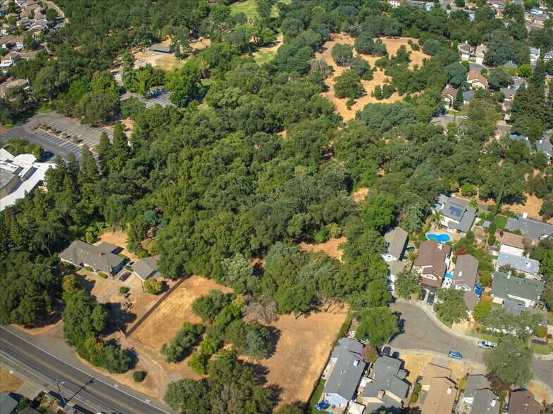 7101 Van Maren, Citrus Heights, CA à vendre - Photo principale – Image 1 sur 12