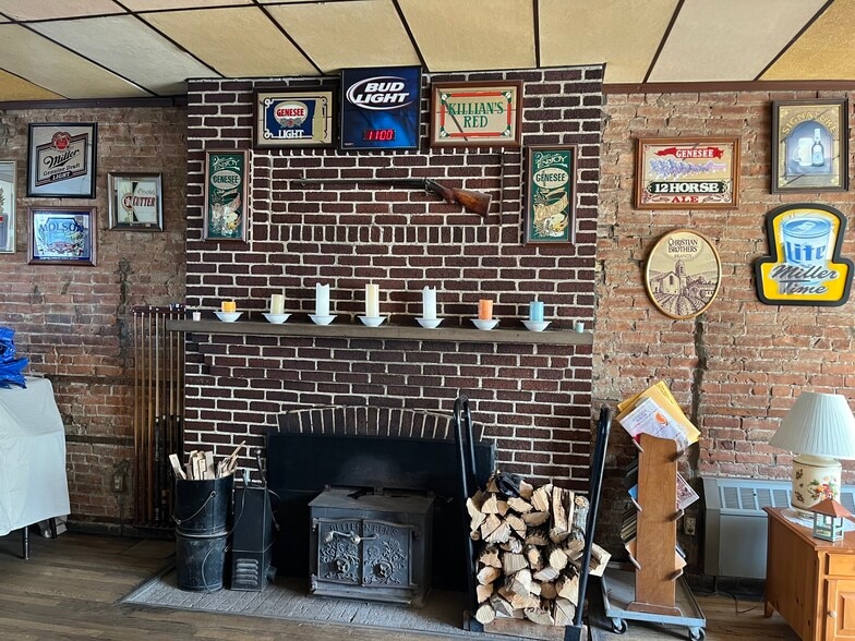 100 S Main St, Castleton On Hudson, NY à vendre - Photo intérieure – Image 3 sur 7