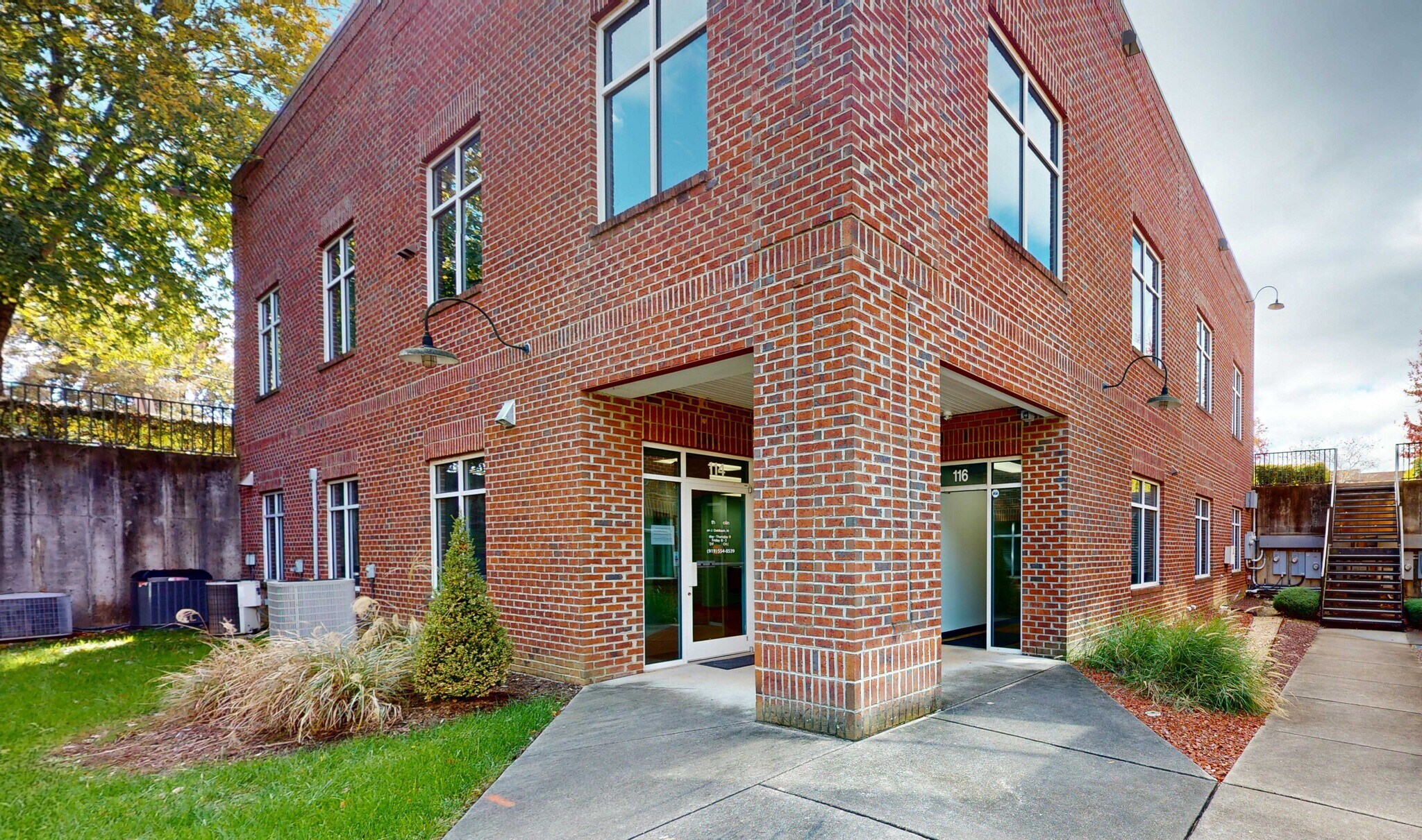 1904 S Main St, Wake Forest, NC à louer Photo principale– Image 1 sur 9