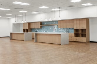 680 N McCarthy Blvd, Milpitas, CA à louer Photo intérieure– Image 1 sur 9