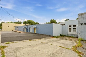 303-311 E Anderson Ave, Knoxville, TN à louer Photo intérieure– Image 1 sur 18