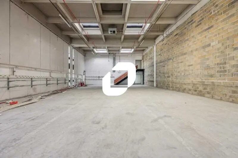 32 Rue De Montlhéry, Rungis à louer - Photo de l’immeuble – Image 3 sur 9