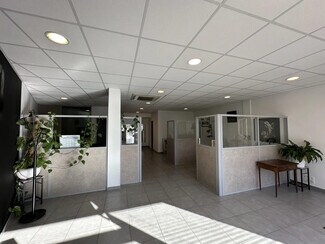 Plus de détails pour 531 Avenue Paul Jullien, Le Tholonet - Local commercial à louer