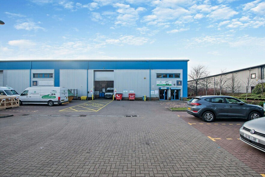 Springhill Pky, Baillieston à louer - Photo de l’immeuble – Image 2 sur 11