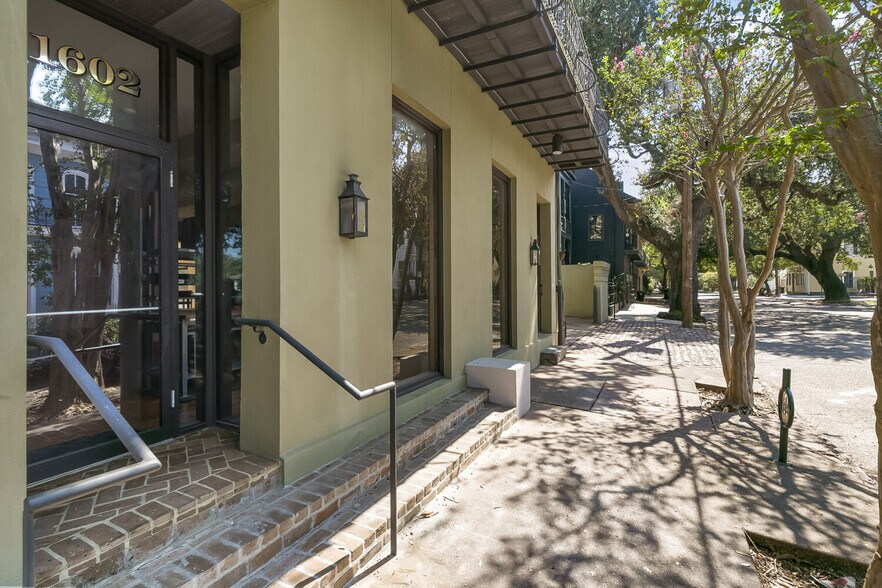 1600 Prytania St, New Orleans, LA à louer - Photo de l’immeuble – Image 2 sur 12