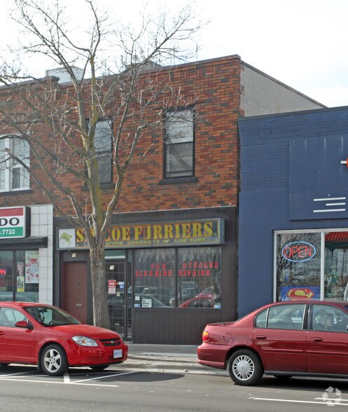 76-78 Simcoe St N, Oshawa, ON à vendre - Photo de l’immeuble – Image 2 sur 2