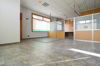 Plus de détails pour Local commercial à vendre