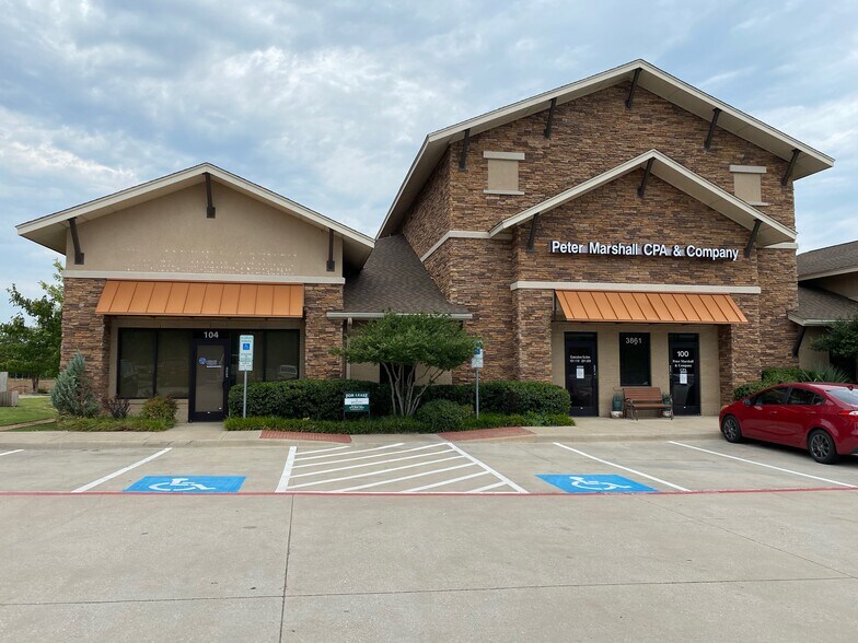 3861 Long Prairie Rd, Flower Mound, TX à louer - Photo de l’immeuble – Image 2 sur 8
