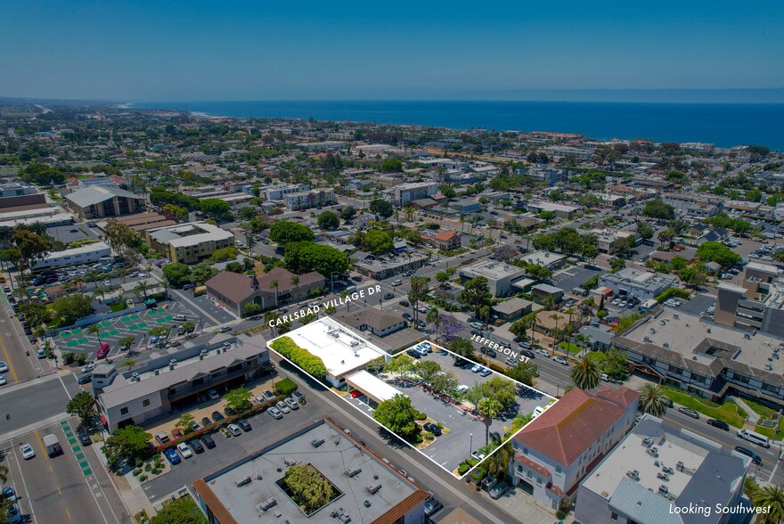 840 Carlsbad Village Dr, Carlsbad, CA à louer - Aérien – Image 3 sur 4