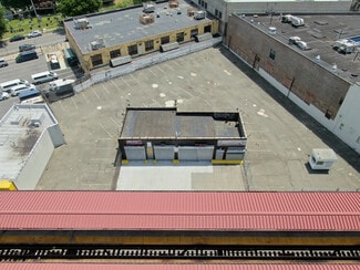 Plus de détails pour 3604 Jerome Ave, Bronx, NY - Industriel/Logistique à louer