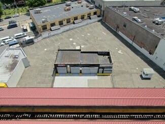 Plus de détails pour 3604 Jerome Ave, Bronx, NY - Industriel/Logistique à louer