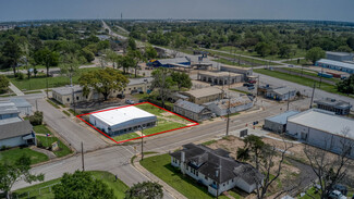 Plus de détails pour 1118 Smith St, Waller, TX - Local d'activités à louer