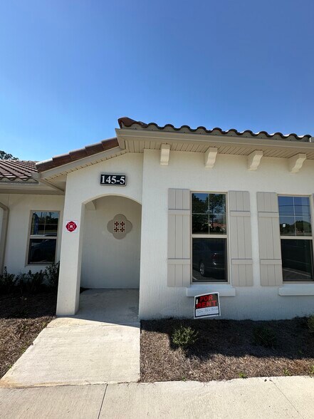 145 Land Grant St, Saint Augustine, FL à vendre - Photo de l’immeuble – Image 3 sur 11