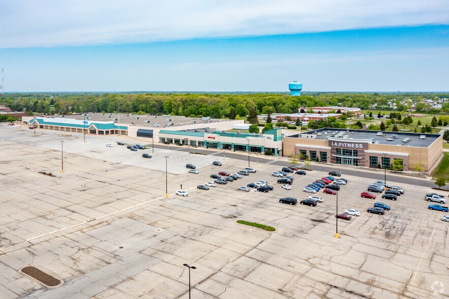 400-550 Rollins Rd, Round Lake Beach, IL à louer - Aérien – Image 2 sur 17